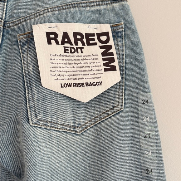 NWT Pacsun Rare Edit Denim Low Rise Baggy Jeans 24 Rhinestone Bows - Picture 8 of 15